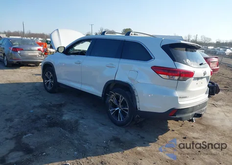 2019 Toyota Highlander Le from USA, damaged, VIN 5TDBZRFH8KS943916